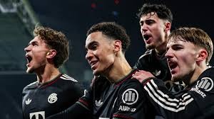 ＂🏎️F1｜我们全体成员祝您节日快乐💚