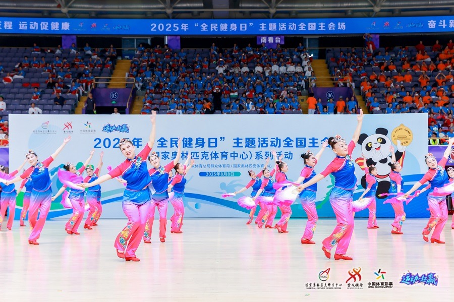 洛杉矶道奇队在 2025 世界大赛中击败多伦多蓝鸟，达成世界大赛“二连霸”